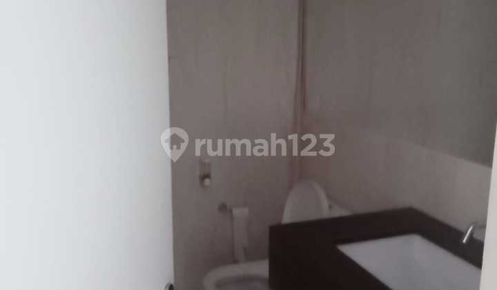 Disewakan Cepat Apartement Verde 3 Badroom Luas 193 m2 Pet Friendly Kuningan Jakarta Selatan 2