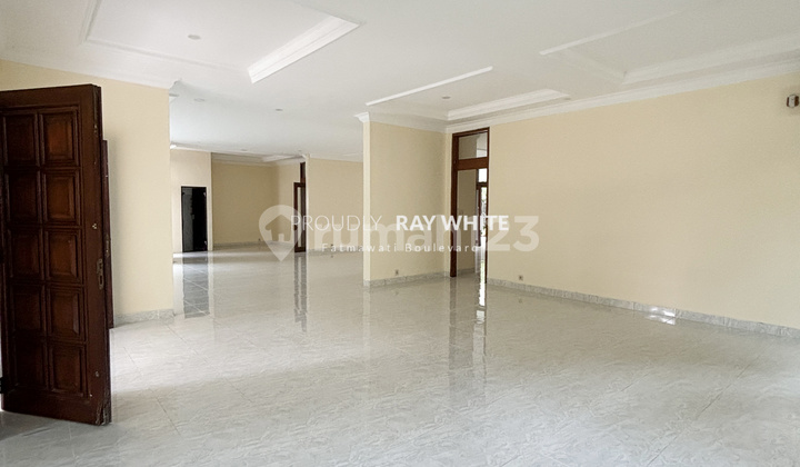 Kemang House Ready to Occupy, Suitable for Office & Business Location 2