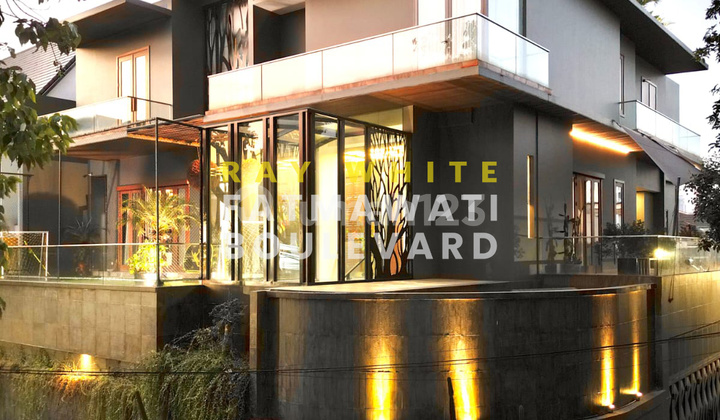 RUmah Modern Lengkap Furnished Keren Lokasi Elite Kebayoran Baru