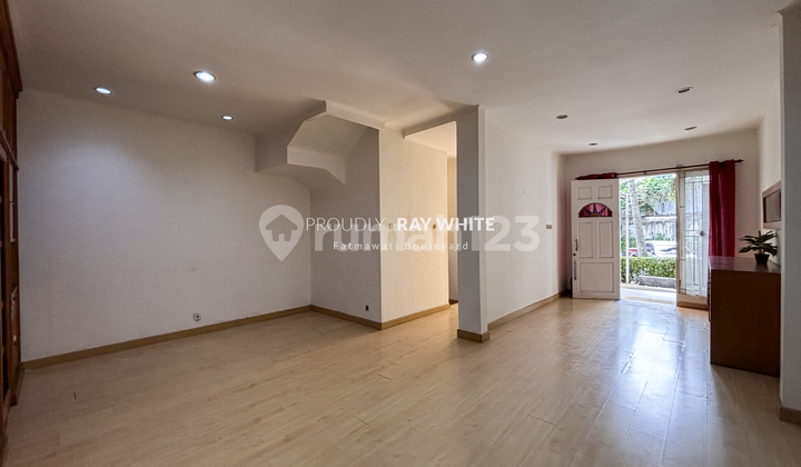 Minimalist House in a Ready-to-Occupy Townhouse, Strategic Location & Flood-Free 2