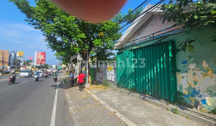 Tanah Setiabudi Di Pusat Perbelanjaan Banyumanik, Semarang 1