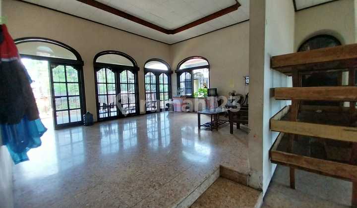 Nice Cheap Semi Furnished House with SHM in South Kalibanteng, West Semarang 1