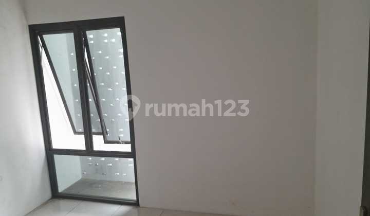 Rumah Bagus Unfurnished HGB di Ungaran Barat, Semarang 1