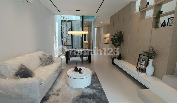 Rumah baru mojoarum dekat darmahusada kampus unair dan galaxy mall surabaya timur . 2