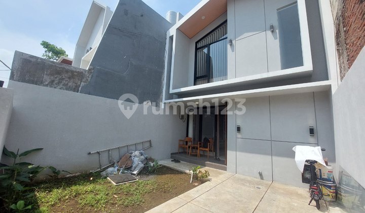 Rumah Full Furnish Mulyosari Dekat Pakuwon City Mall dan Galaxy Mall Surabaya 2