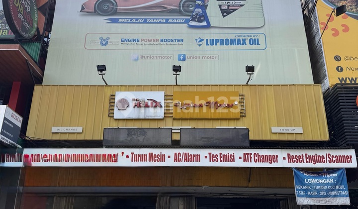 2 Ruko Gandeng Boulevard Raya Gading Serpong