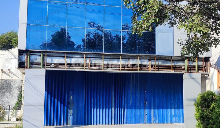 Ruko Di Tengah Kota Kendal Dekat Resto Parkir Luas  2