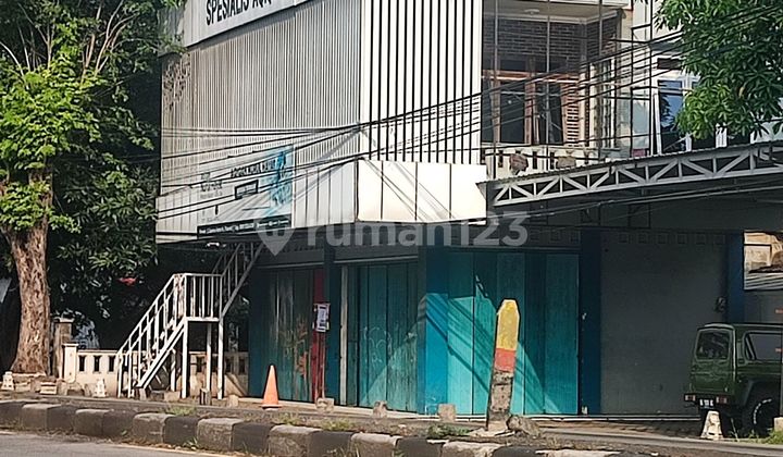 Ruko Serbaguna 2 Lantai Dekat Pusat Kota Disewakan Murah 2