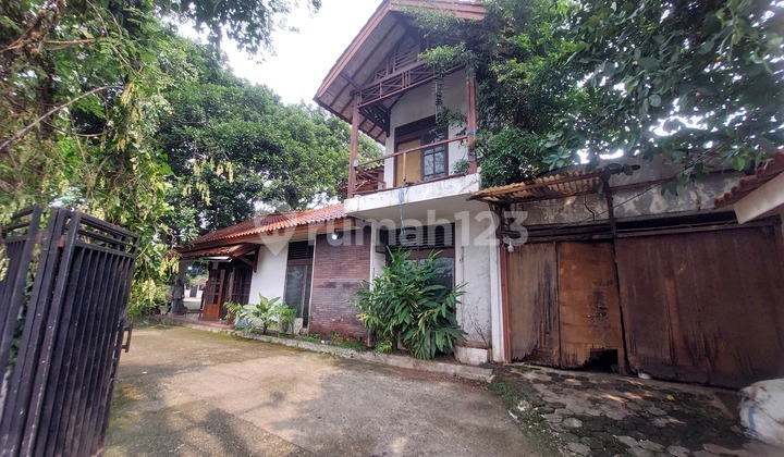 Strategic Land on Bogor Highway