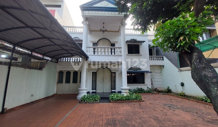 Rumah Bagus dengan Lokasi Strategis di Jalan Jambore, Cibubur Jakarta Timur Rumah Bagus dengan Lokasi Strategis di Jalan Jambore, Cibubur Jakarta Timur