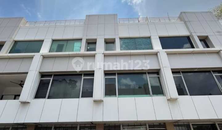 Ruko Strategis Jakarta Barat - Siap Pakai & Furnished
