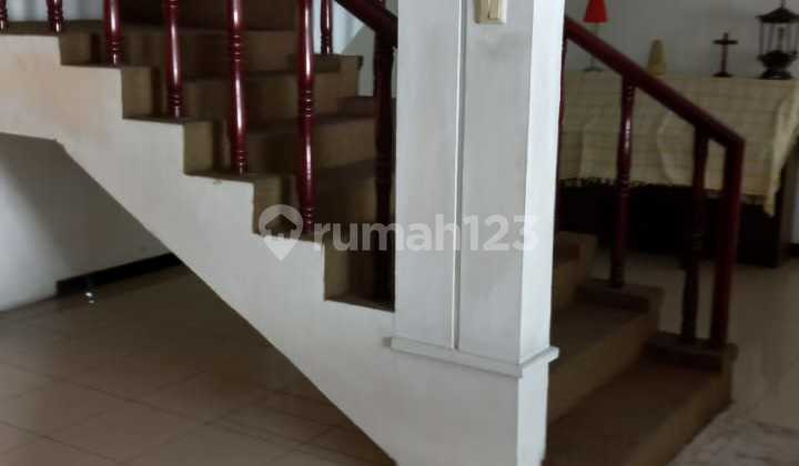 Rumah Mewah 2 Lantai - Dharmahusada Indah Timur, Surabaya 2