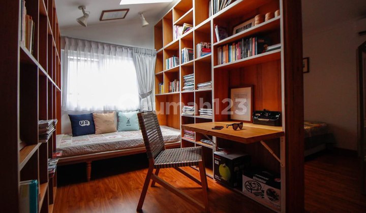 Rumah Cantik Design Minimalis Full Furnished Cikutra Bandung 2