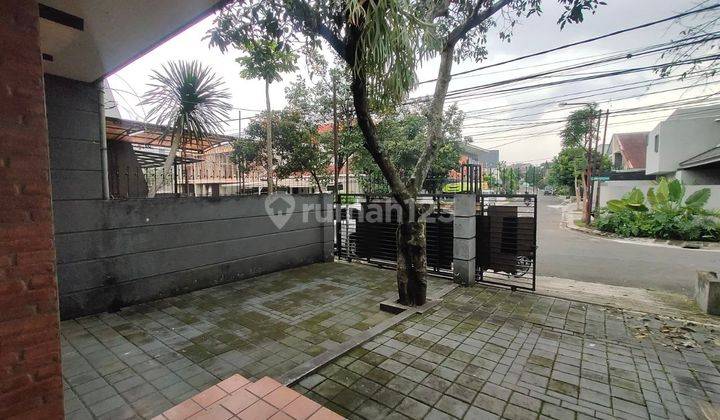 Disewakan Rumah Minimalis Siap Huni Dalam Komplek Di Cikutra, Bandung 1