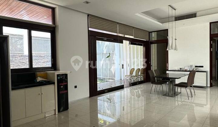 Di Sewakan Rumah Bagus Furnished Dago Bandung 2