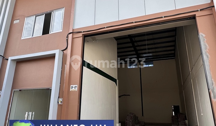 Golden City Batam Warehouse