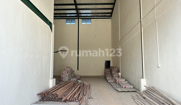 Golden City Batam Warehouse