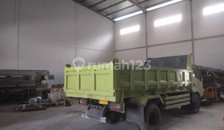 Strategic Warehouse Warehouse Strategic Warehouse Warehouse