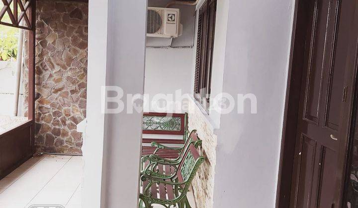 Rumah Cantik dan Keren di Kompleks Wika 2