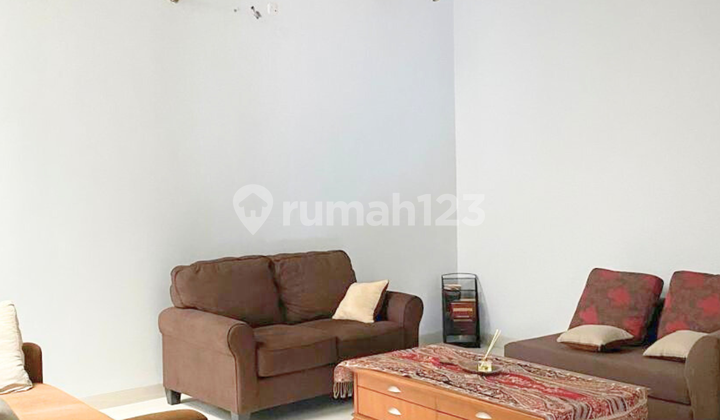 Rumah Mewah 2 Lantai di Pulo Mas Jakarta Timur