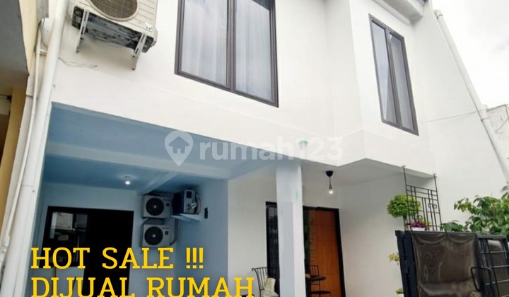 Rumah Hot Sale 2,5 lantai siap huni di daerah Bintaro Sektor 2 Rumah Hot Sale 2,5 lantai siap huni di daerah Bintaro Sektor 2