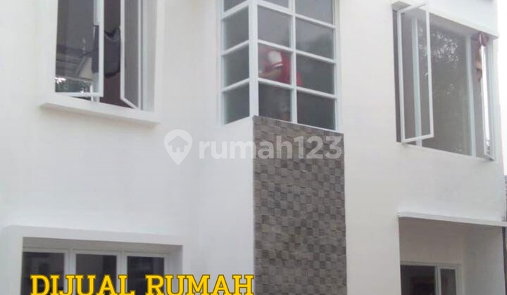 Rumah 2 lantai di Eleven Residence Ciputat Timur, Tangerang Selatan. 1