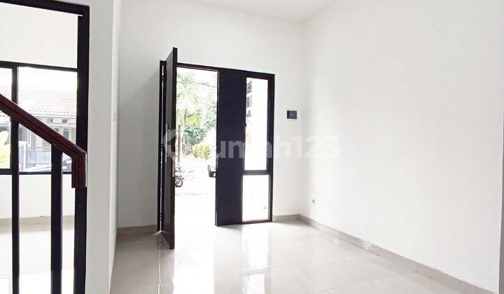 For Sale House in Cluster at Graha Raya Bintaro Strategic Location 2