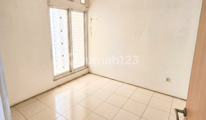 Rumah Depan Taman di Bintaro Jaya - Jarang Ada! 2