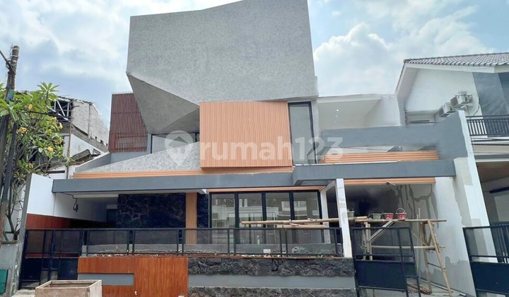 House For Sale In Bintaro Jaya Sector 9 Move-In Ready Strategic Location