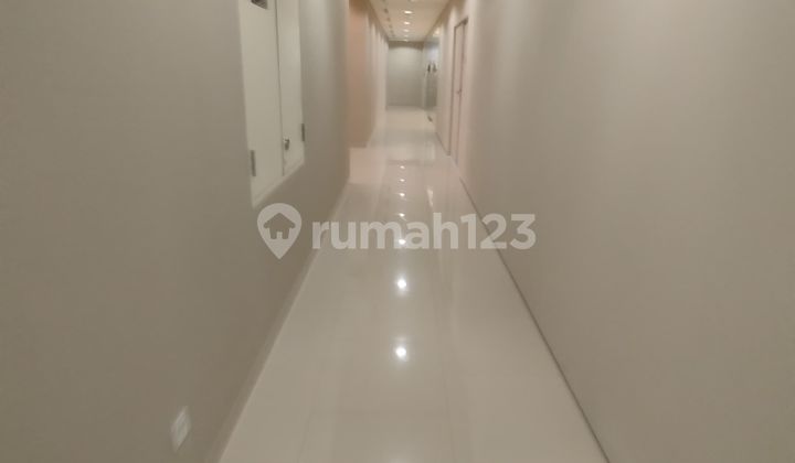 Disewakan Office Space/ Ruang Kantor Siap Pakai Unit Baru International Puri Jakarta Barat