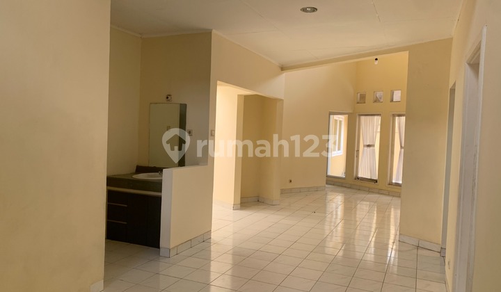 Rumah Bagus Semi Furnished BSD, Tangerang Selatan 1