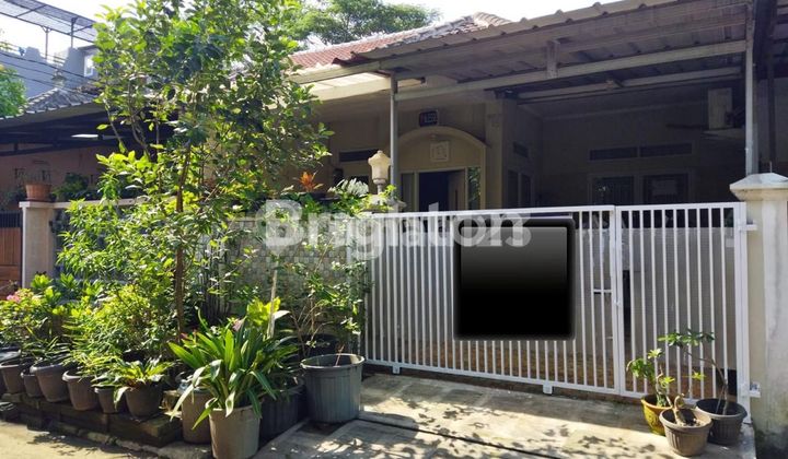 Rumah Nyaman Asri di Villa Nusa Indah 5 Rumah Nyaman Asri di Villa Nusa Indah 5