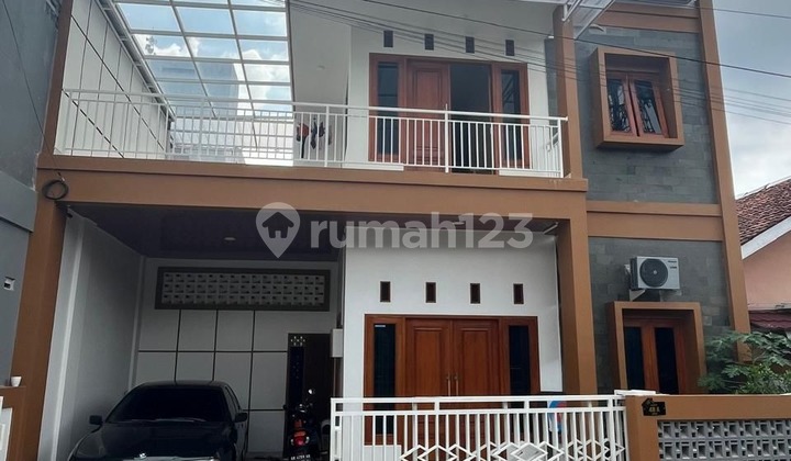 Rumah mewah harga terjangkau dekat UGM Yogyakarta Rumah mewah harga terjangkau dekat UGM Yogyakarta