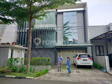 Rumah Sangat Mewah Via Lelang di Mekar Wangi Bandung Rumah Sangat Mewah Via Lelang di Mekar Wangi Bandung