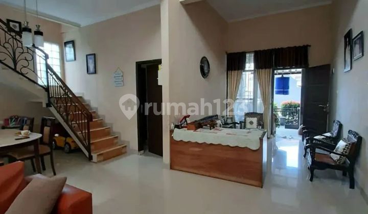 Rumah Asri Siap Huni di Cibiru Bandung Jawa Barat SHM