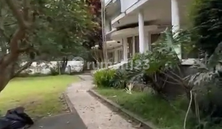 Rumah Sangat Luas dan Mewah Siliwangi Merdeka Bandung Rumah Sangat Luas dan Mewah Siliwangi Merdeka Bandung