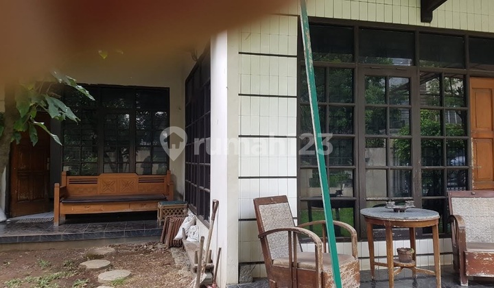 Large Main Road House on Jalan Bkr Bandung SHM 2