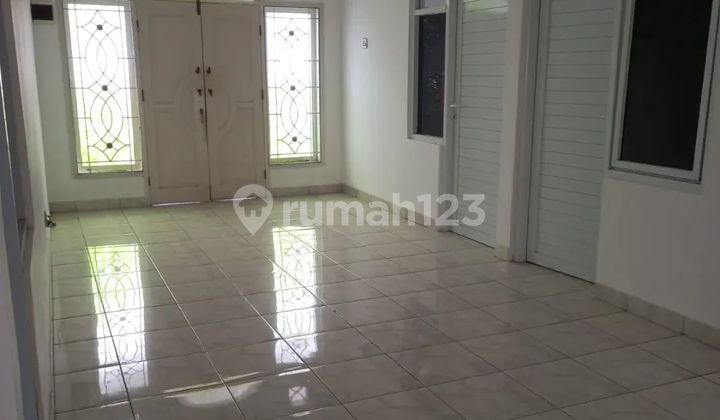 Rumah Mewah Siap Huni 3 Lantai di Astanaanyar Bandung SHM Rumah Mewah Siap Huni 3 Lantai di Astanaanyar Bandung SHM