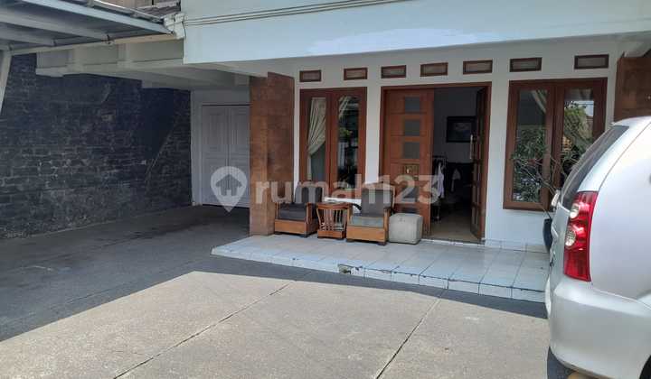 Rumah Bagus Siap Huni di Buah Batu Bandung SHM 2