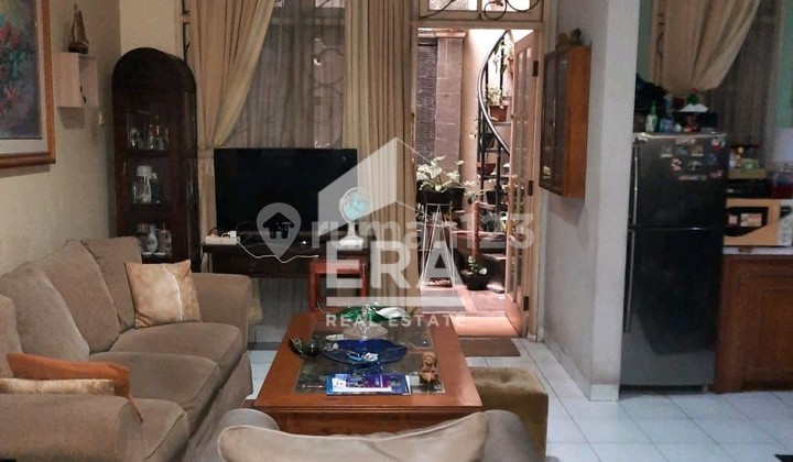 Rumah cepat Dijual Legenda Wisata siap huno 