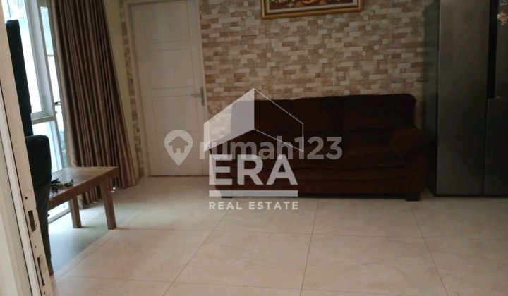 For Quick Sale: Two-Story House in Sentul City, Neat and Good, Ready to Occupy. 2