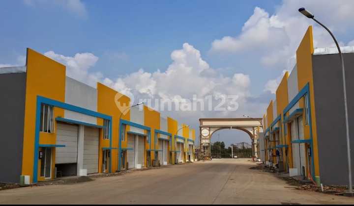 Gudang Hook Green Sedayu Bizpark Cakung, East Jakarta - Near Toll Road & Logistics Area Gudang Hook Green Sedayu Bizpark Cakung, East Jakarta - Near Toll Road & Logistics Area
