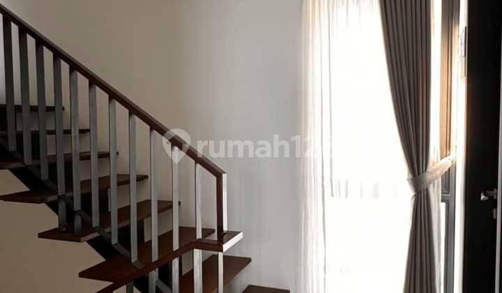 Rumah Nyaman 2 Lantai + Attic Room di Cakung Jakarta Timur 2