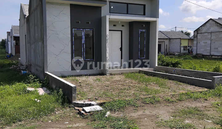 Affordable Kediri House. Aan002 2