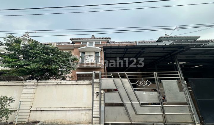 Daan Mogot Baru House, 8x18, 2 Floors, 4 Bedrooms 1