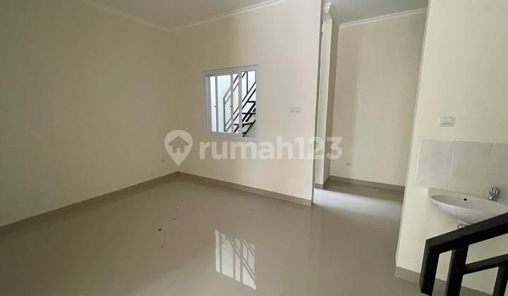 Ivory Serpong House, 7x15, 2 Floors, Fronting a Park