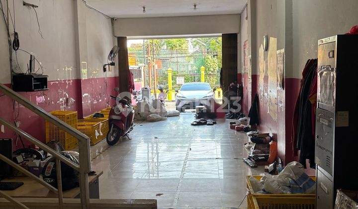 Ruko Tanah Abang, 4.5x18, 4.5 Lantai, Lokasi Strategis Ruko Tanah Abang, 4.5x18, 4.5 Lantai, Lokasi Strategis