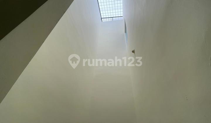 Rumah Gading Serpong, 5.5x11, 2 Lantai, 3 Kamar Tidur 2