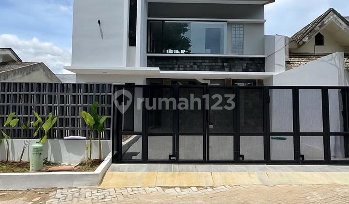 Rumah Baru Bsd Kencana Loka, 10X14, 2 Lantai, 4 Kamar Tidur