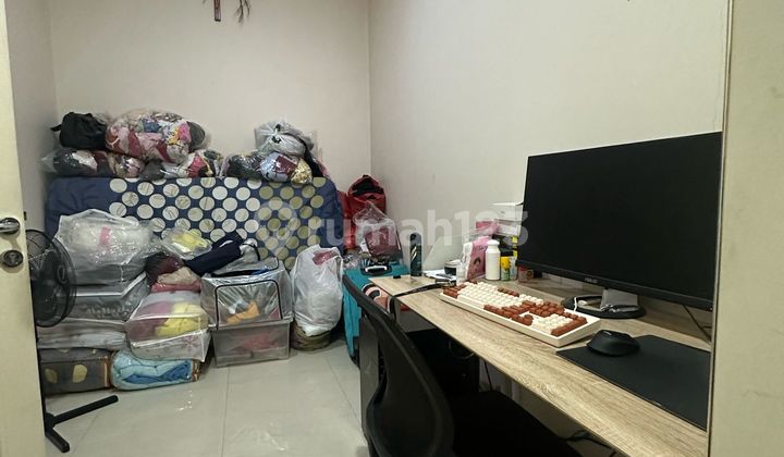 Daan Mogot Baru House, 8x18, 2 Floors, 4 Bedrooms 2